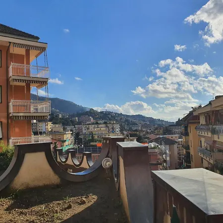 La Casa Di Claudia شقة راباللو