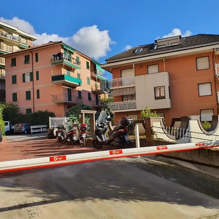 La Casa Di Claudia راباللو